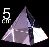 096 Bunte Pyramide 5 cm Kristallglas Feng Shui Kristall Glas Lichtbrecher